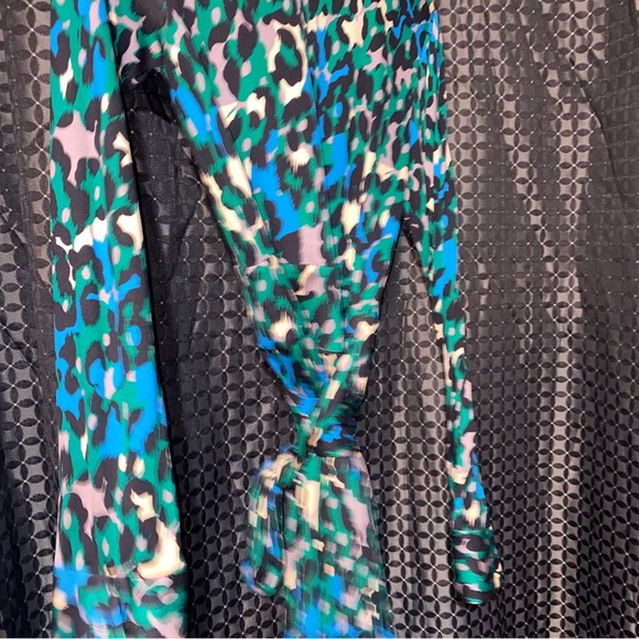 DVF VINTAGE SILK ANIMAL PRINT DRESS 6 - Picture 5 of 5